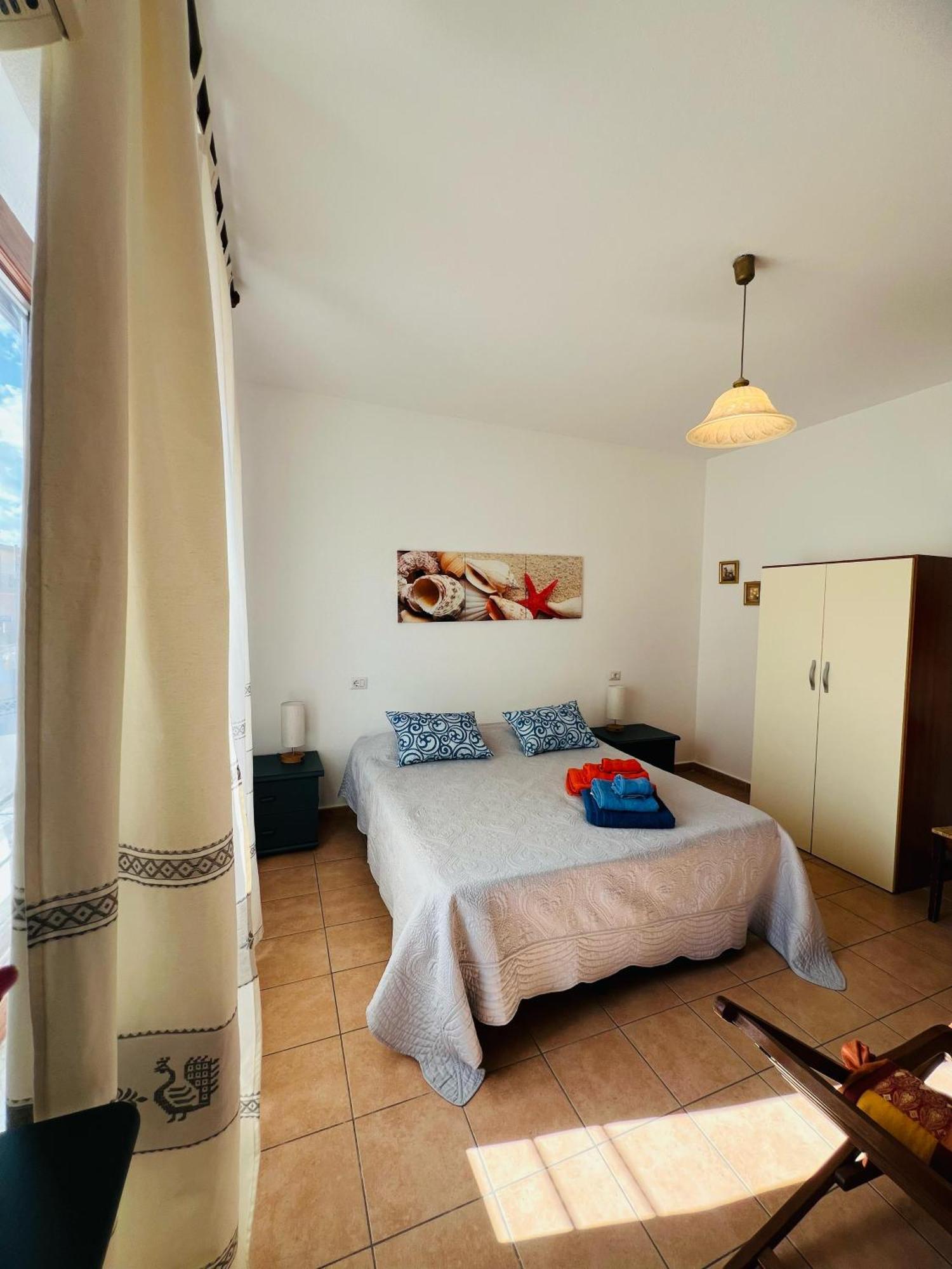 Bed And Breakfast Le Petunie Bari Sardo Luaran gambar