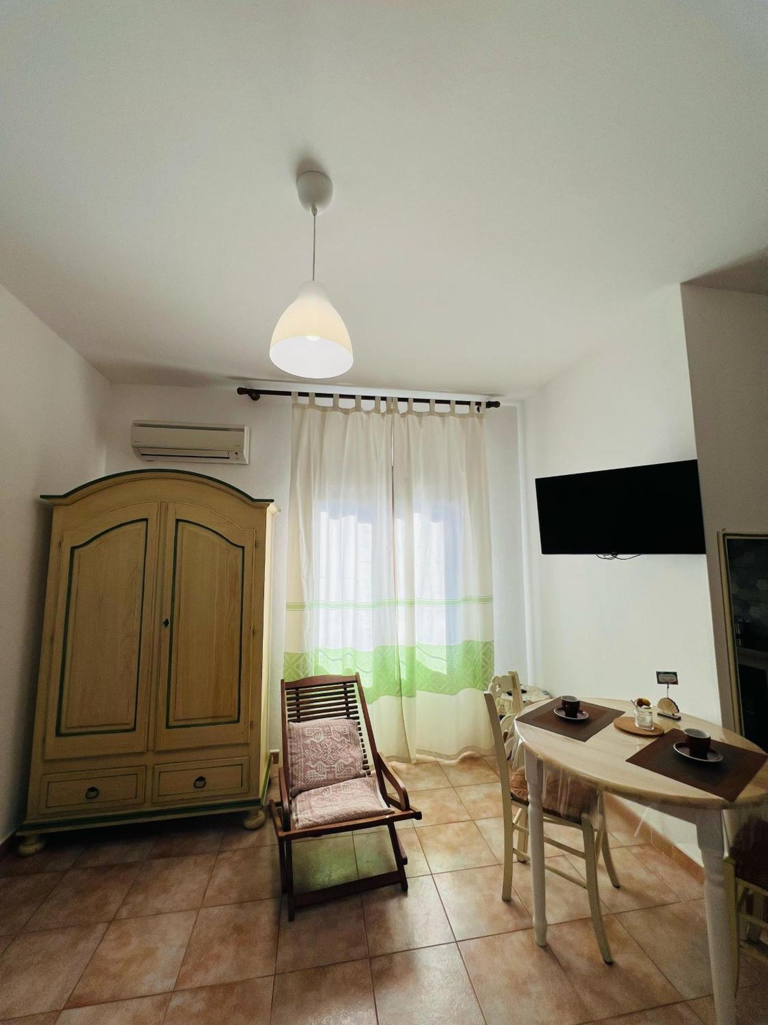 Bed And Breakfast Le Petunie Bari Sardo Luaran gambar