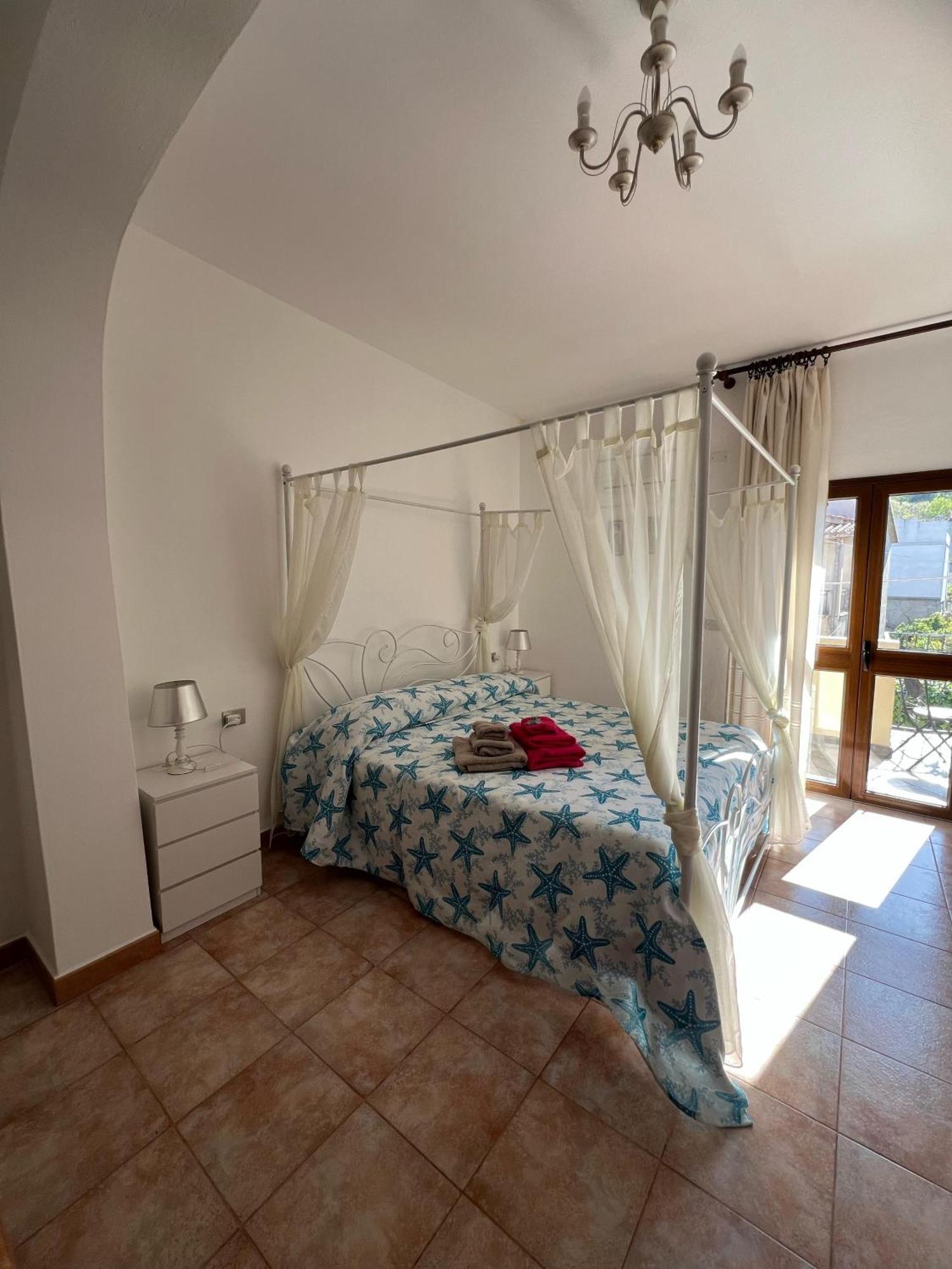 Bed And Breakfast Le Petunie Bari Sardo Luaran gambar
