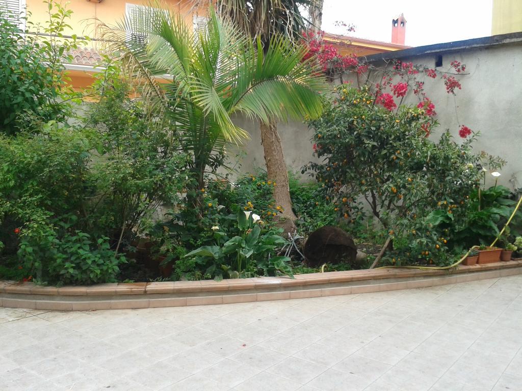 Bed And Breakfast Le Petunie Bari Sardo Luaran gambar